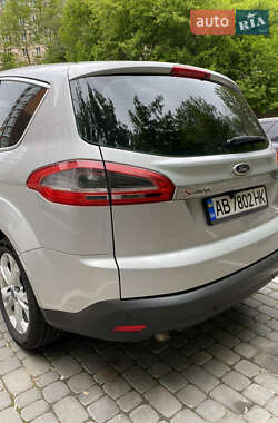 Минивэн Ford S-Max 2011 в 