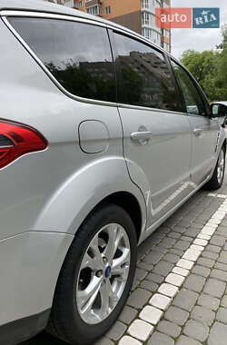 Минивэн Ford S-Max 2011 в 