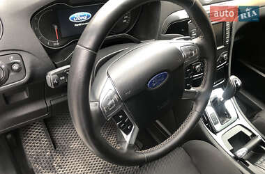 Минивэн Ford S-Max 2013 в 