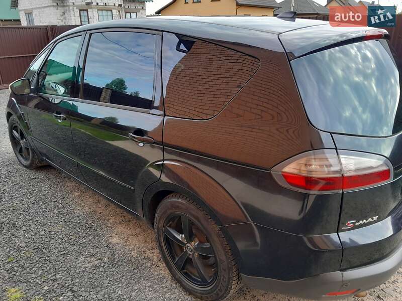 Минивэн Ford S-Max 2006 в Камне-Каширском