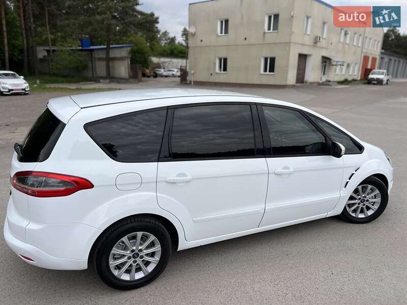 Мінівен Ford S-Max 2013 в Радивиліві