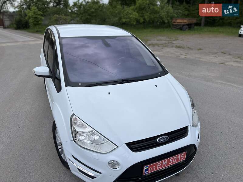Мінівен Ford S-Max 2013 в Радивиліві