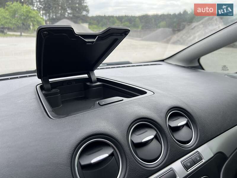 Мінівен Ford S-Max 2013 в Радивиліві