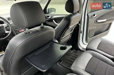 Минивэн Ford S-Max 2013 в 
