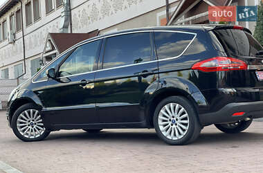 Минивэн Ford S-Max 2011 в 