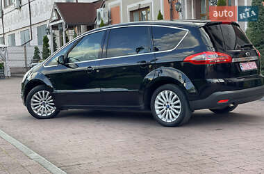 Минивэн Ford S-Max 2011 в 