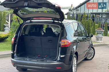 Минивэн Ford S-Max 2011 в 