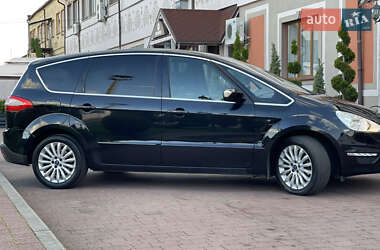 Минивэн Ford S-Max 2011 в 