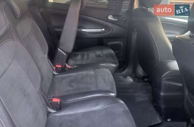 Мінівен Ford S-Max 2010 в 