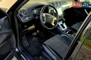 Минивэн Ford S-Max 2013 в 