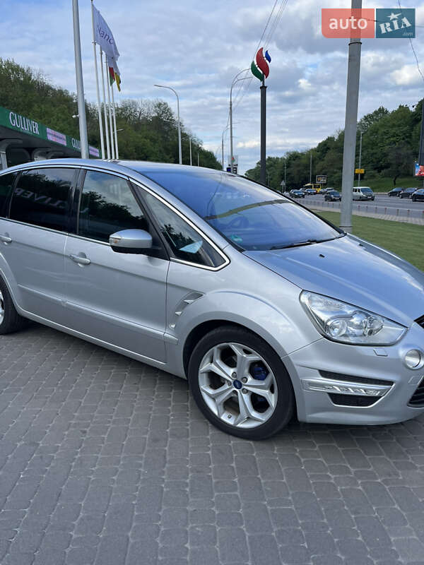 Мінівен Ford S-Max 2014 в Києві
