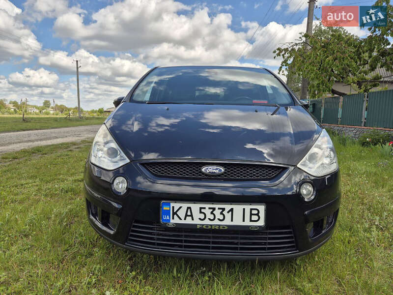 Минивэн Ford S-Max 2008 в Киеве