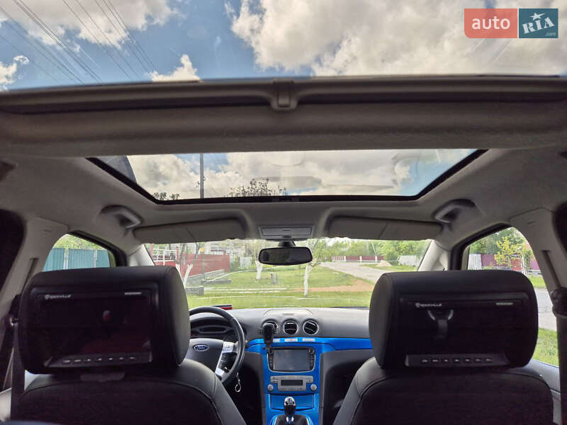 Минивэн Ford S-Max 2008 в Киеве