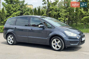 Мінівен Ford S-Max 2006 в 