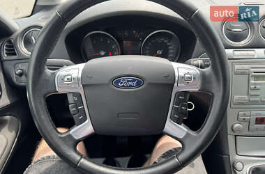 Мінівен Ford S-Max 2006 в 