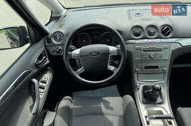 Мінівен Ford S-Max 2006 в 