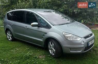 Мінівен Ford S-Max 2009 в Луцьку