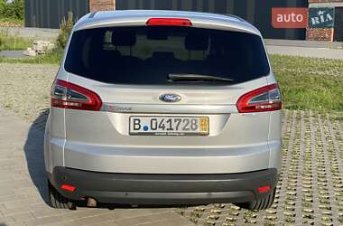 Минивэн Ford S-Max 2013 в 