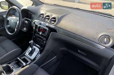 Минивэн Ford S-Max 2013 в 