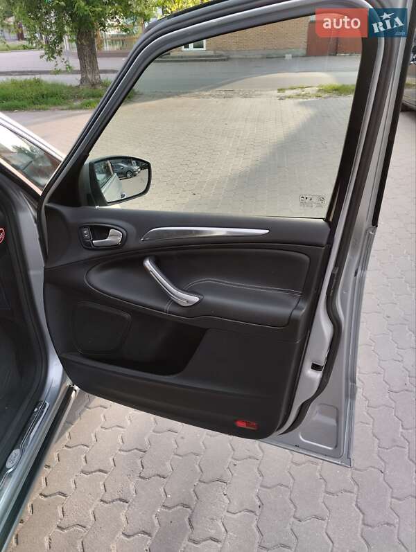 Мінівен Ford S-Max 2012 в Ковелі