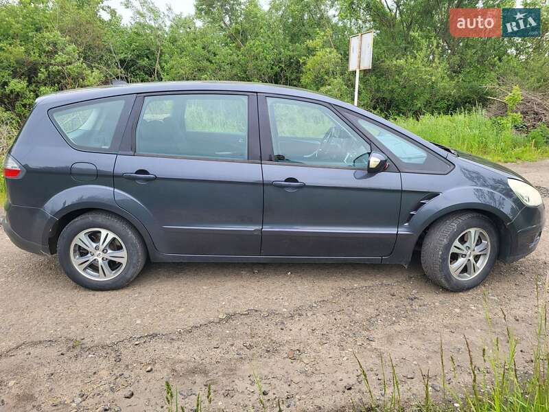 Минивэн Ford S-Max 2007 в Калуше
