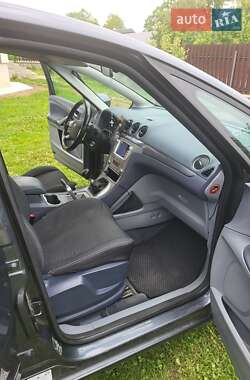 Минивэн Ford S-Max 2007 в 