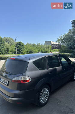 Минивэн Ford S-Max 2007 в 