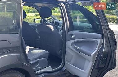 Минивэн Ford S-Max 2007 в 
