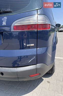 Минивэн Ford S-Max 2009 в 