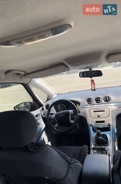 Минивэн Ford S-Max 2009 в 