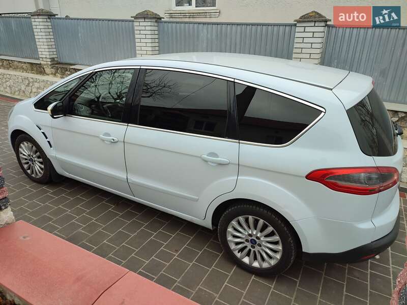 Ford S-Max 2011