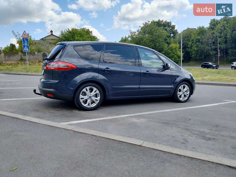 Минивэн Ford S-Max 2013 в Виннице
