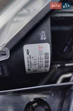 Минивэн Ford S-Max 2013 в 