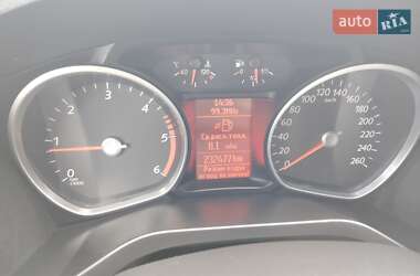 Минивэн Ford S-Max 2013 в 