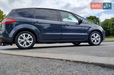 Минивэн Ford S-Max 2013 в 
