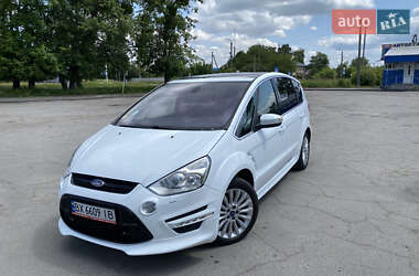 Минивэн Ford S-Max 2013 в 