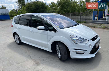 Минивэн Ford S-Max 2013 в 