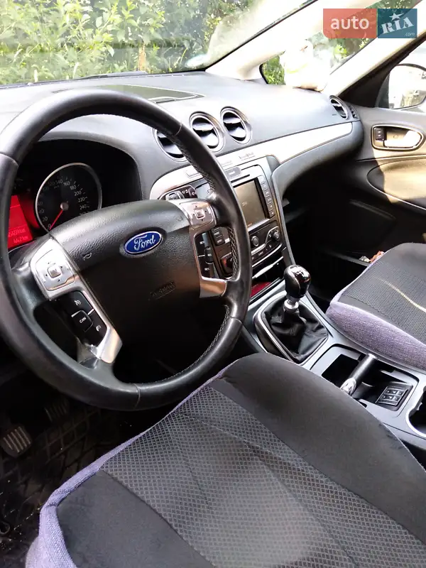 Ford S-Max 2014