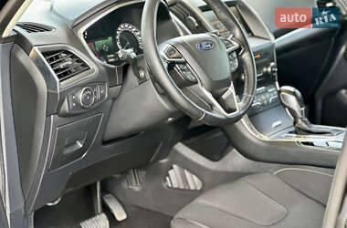 Минивэн Ford S-Max 2015 в 