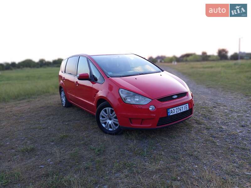 Минивэн Ford S-Max 2008 в 