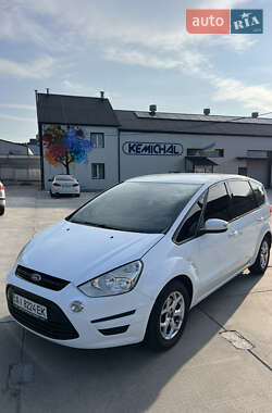 Минивэн Ford S-Max 2013 в 