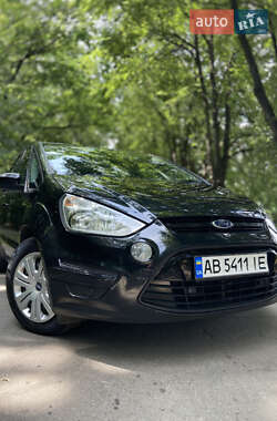 Минивэн Ford S-Max 2011 в 