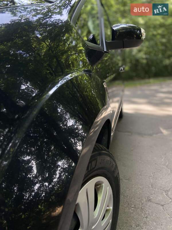 Минивэн Ford S-Max 2011 в Виннице