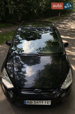 Минивэн Ford S-Max 2011 в 