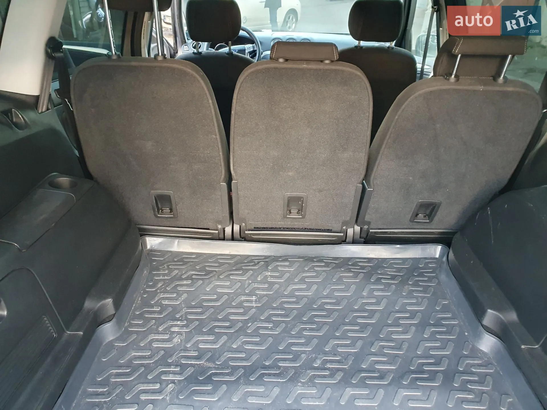 2013 Ford S-MAX - мініатюра 16