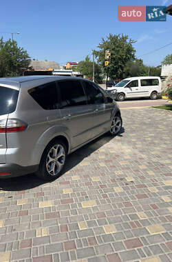 Минивэн Ford S-Max 2007 в 
