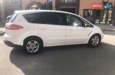 Минивэн Ford S-Max 2013 в 