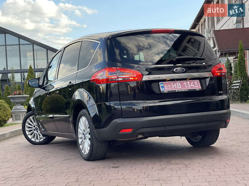 Минивэн Ford S-Max 2011 в Стрые