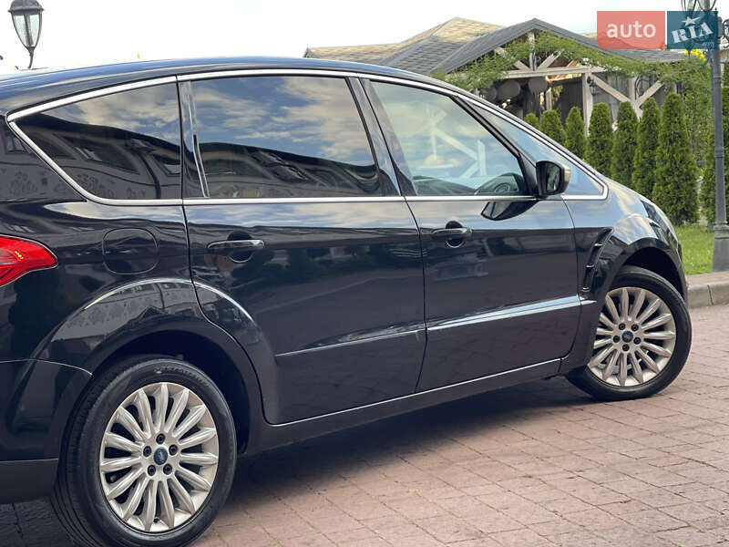 Минивэн Ford S-Max 2011 в Стрые