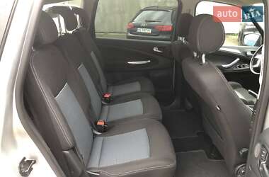 Минивэн Ford S-Max 2011 в 